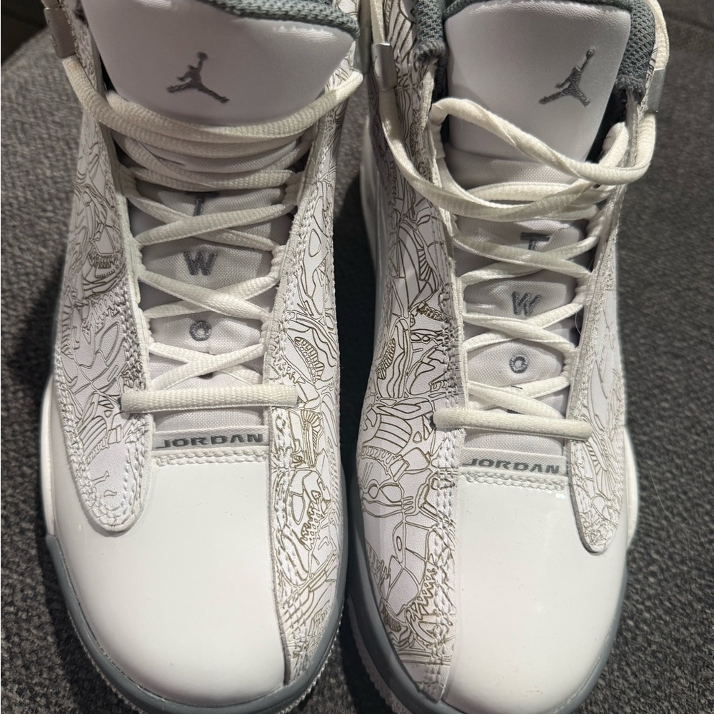 Jordan Dub Zero White and Gray Sneakers